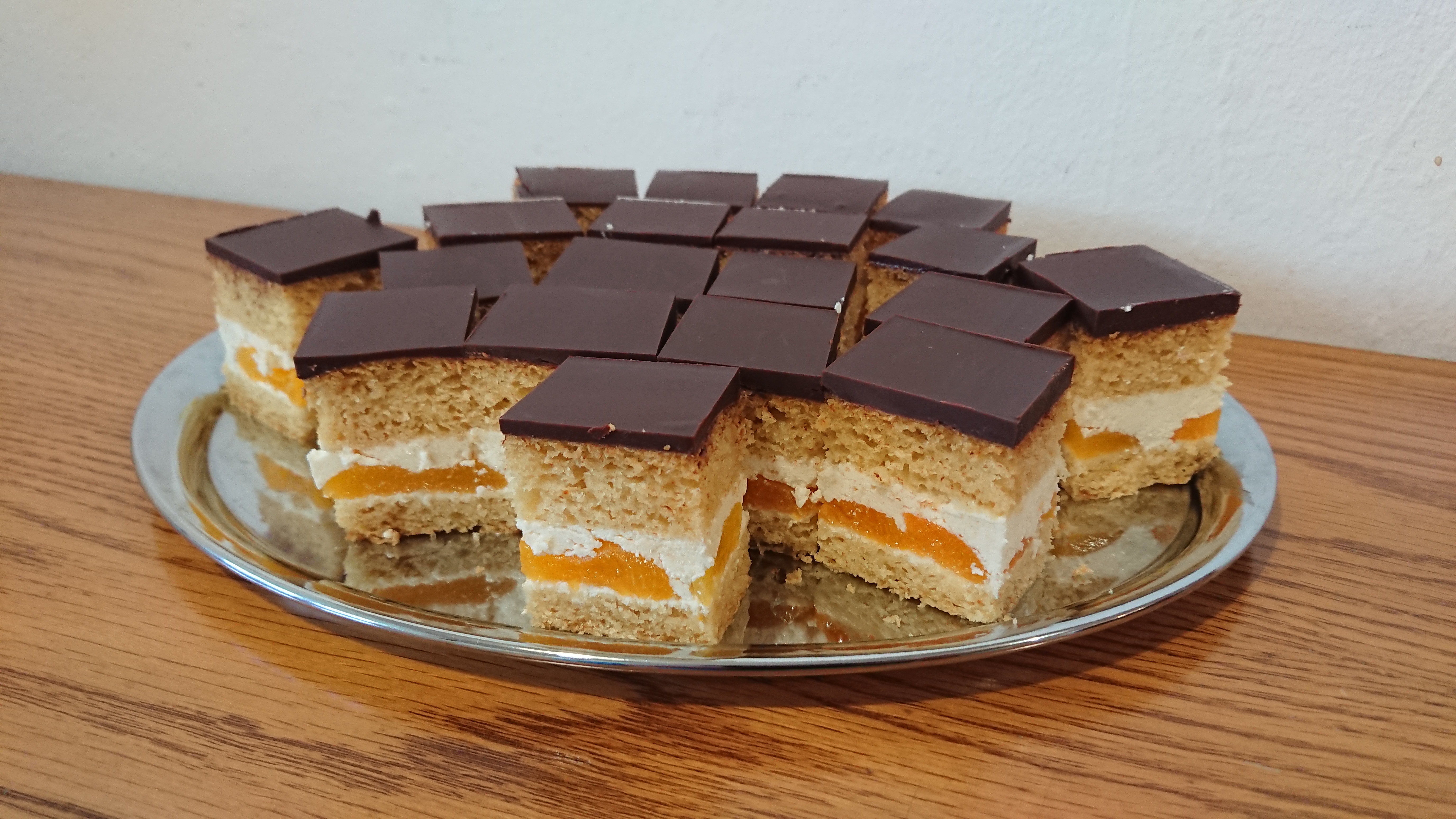 Apricot Cream Chocolate Bars