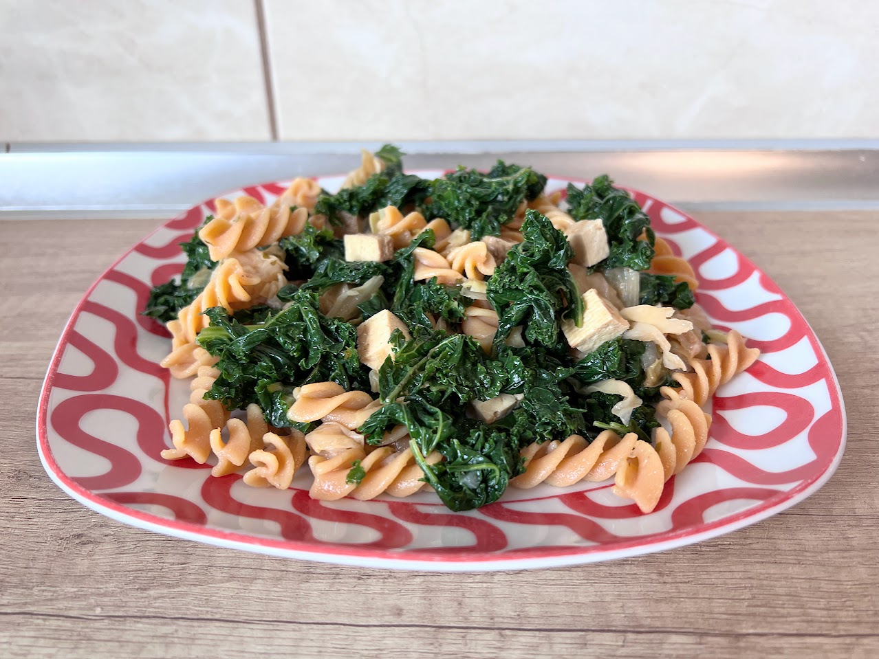 Pasta with Kale and Tofu