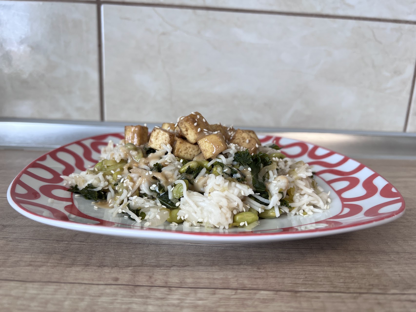 Wok Noodles with Crispy Tofu in Peanut Sauce